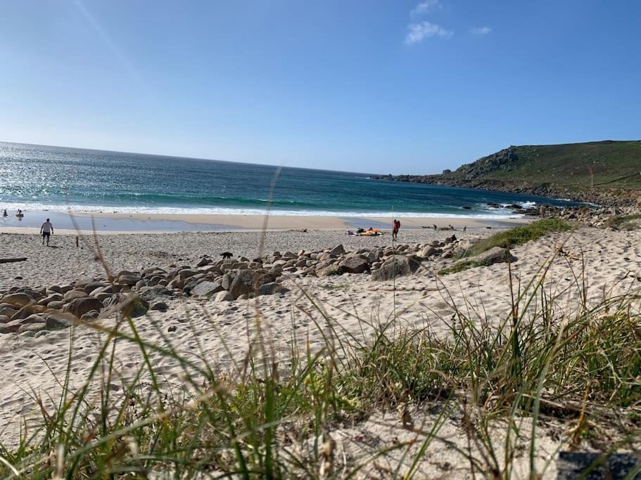 St Agnes Perfect Location, Hot Tub, Sea Views, Gym Apartamento Exterior foto